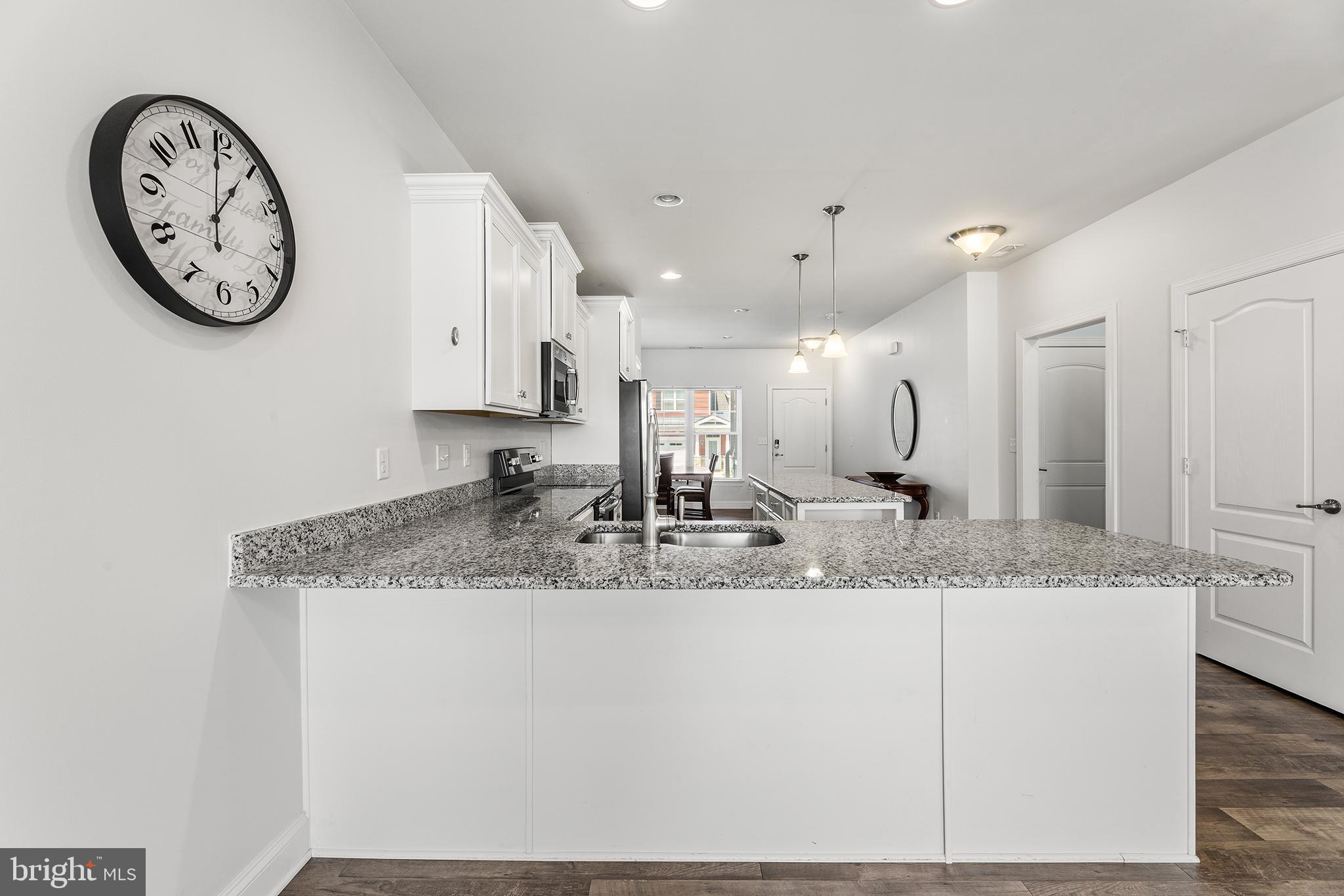 FAIRWAY VILLAGE - Residential