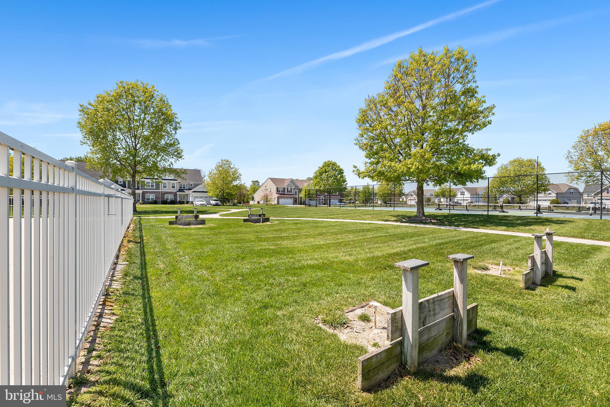 FAIRWAY VILLAGE - Residential