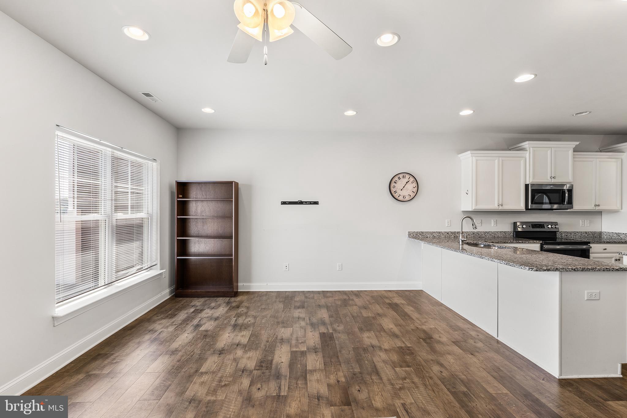 FAIRWAY VILLAGE - Residential