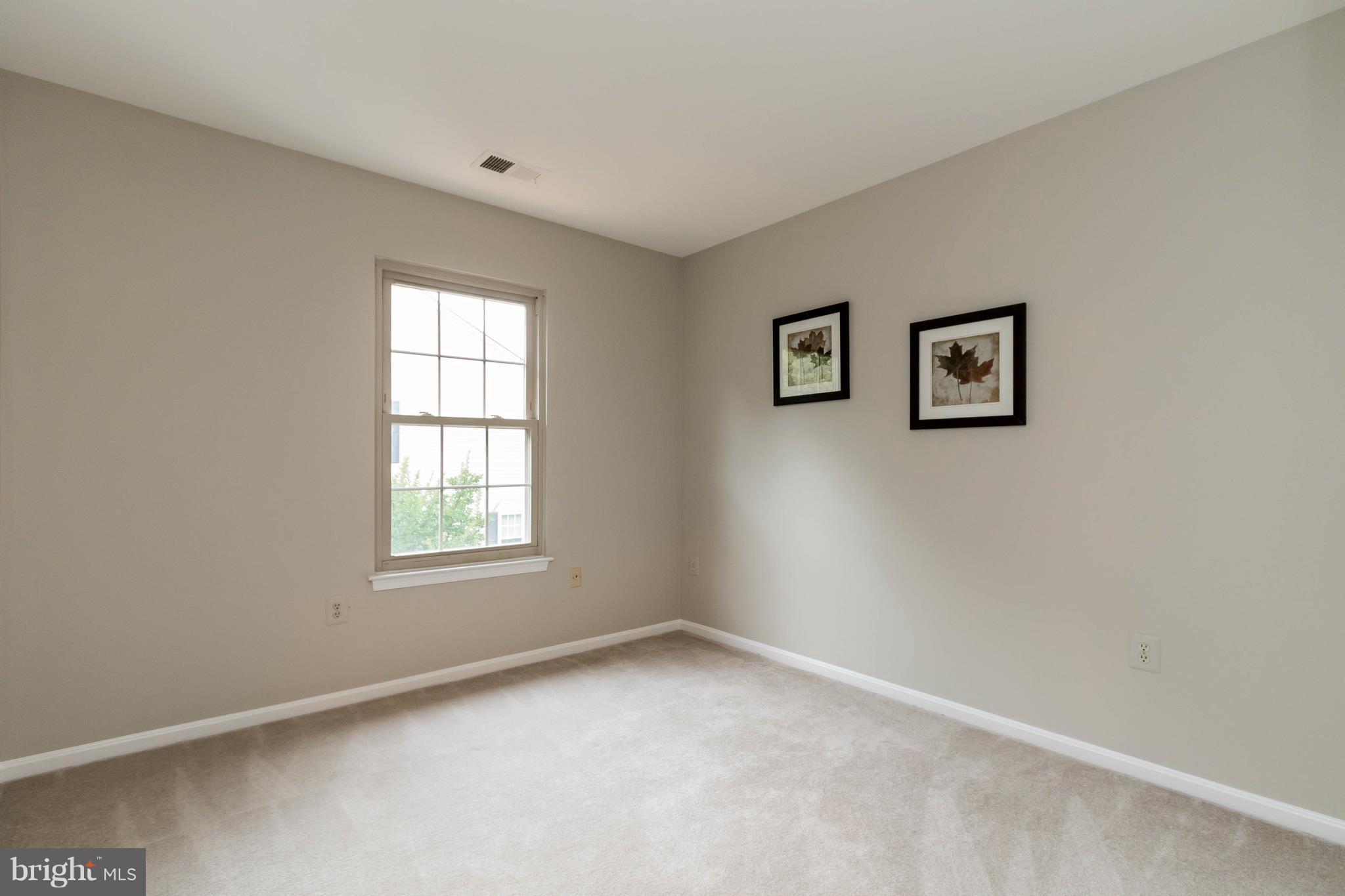 FAIR WOODS - Residential