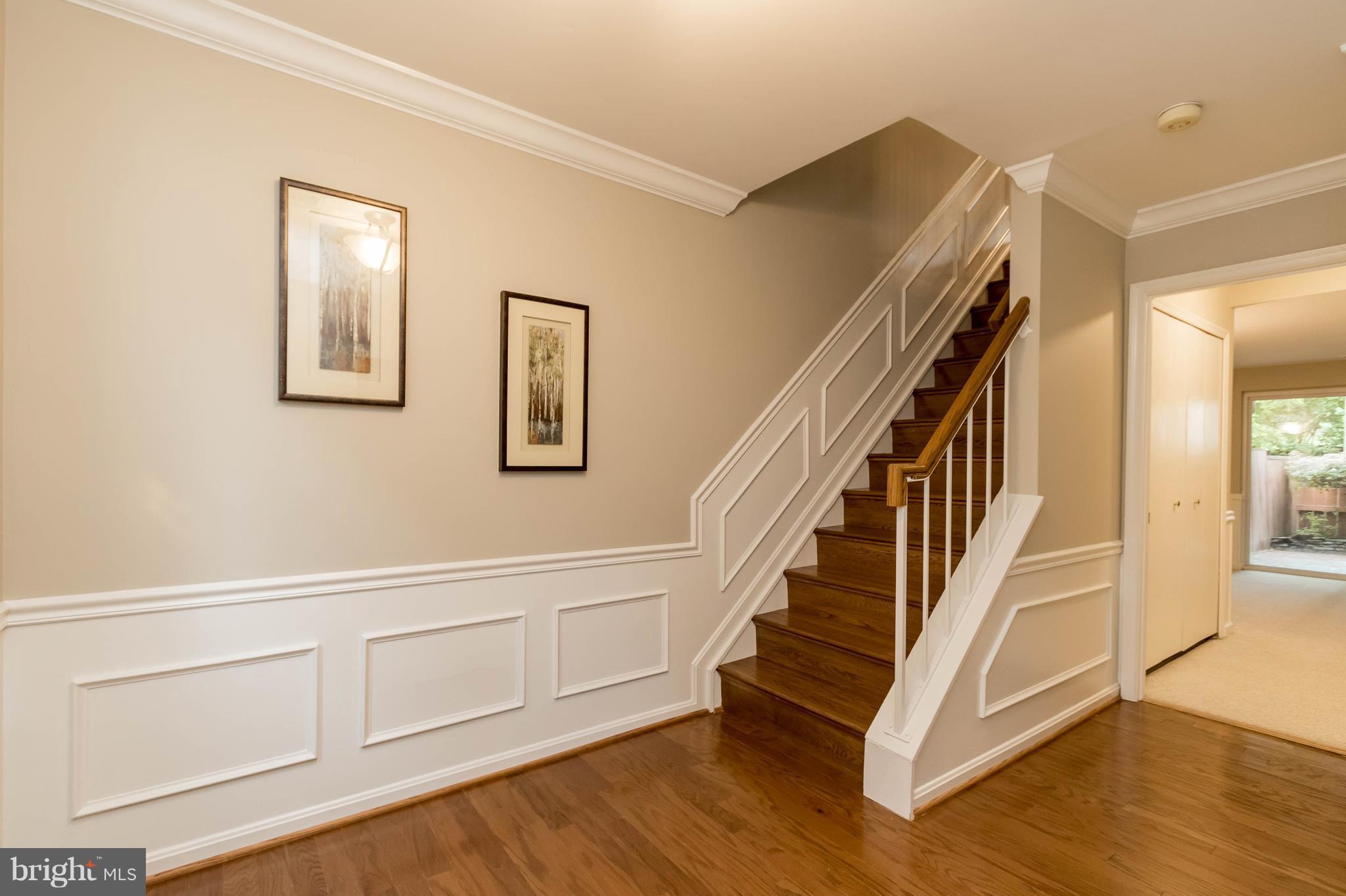 FAIR WOODS - Residential