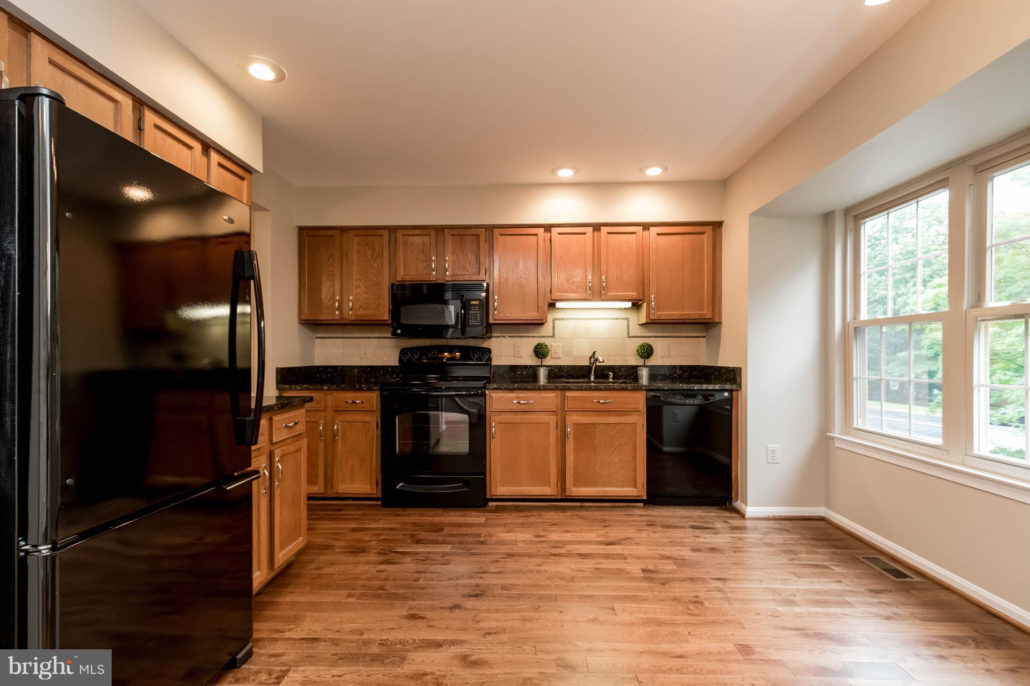 FAIR WOODS - Residential