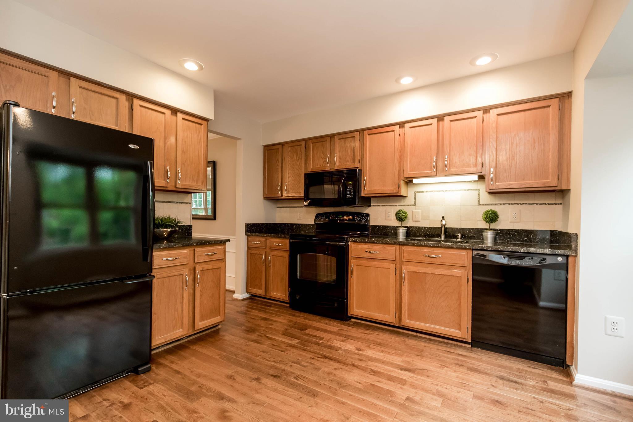 FAIR WOODS - Residential