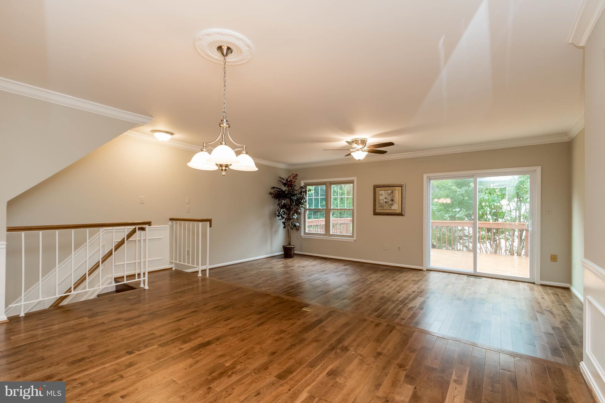 FAIR WOODS - Residential