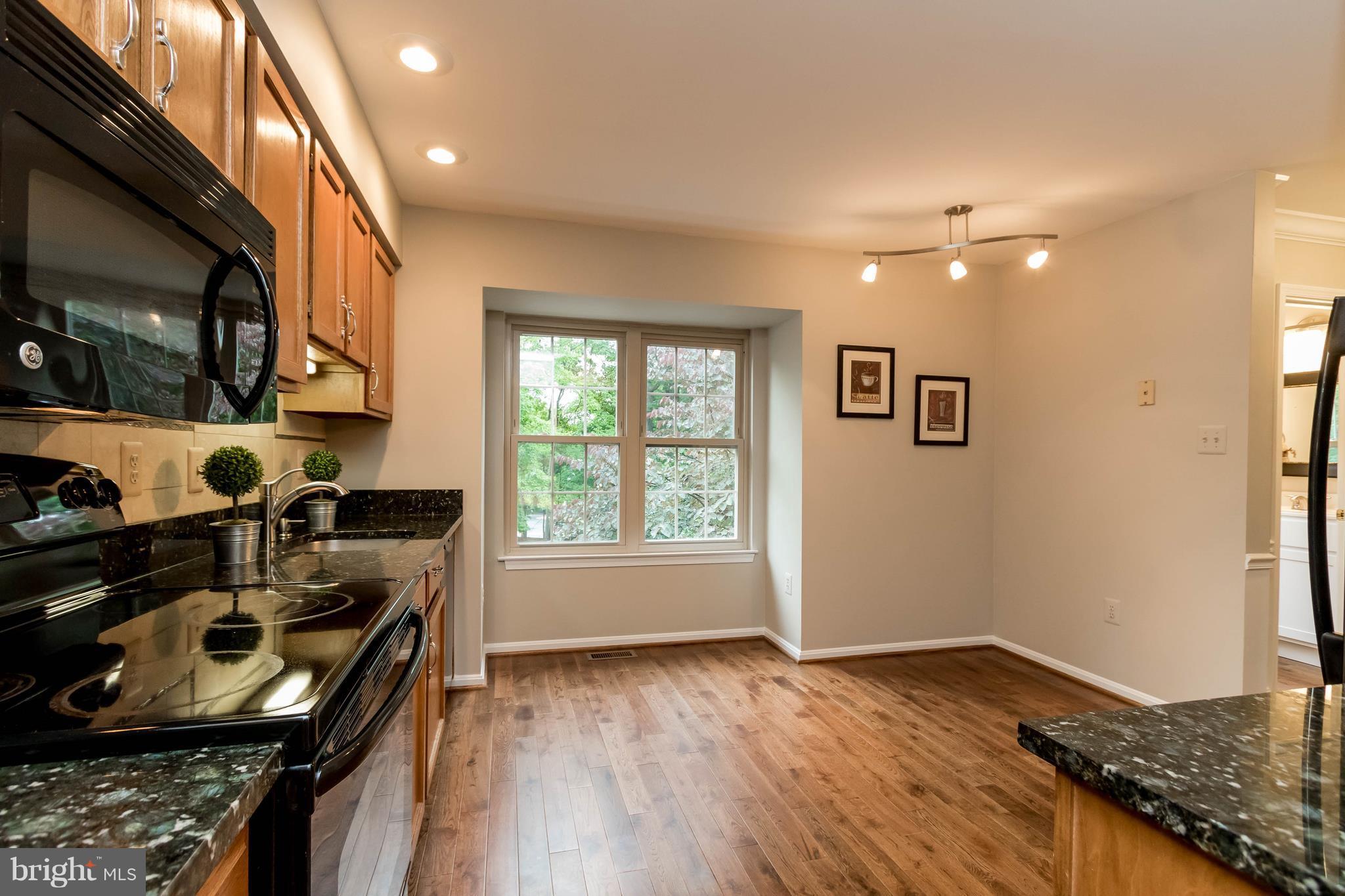 FAIR WOODS - Residential