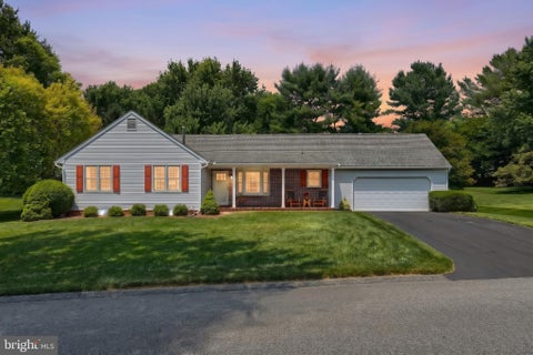 Photo of 6 S Shaffer Drive, NEW FREEDOM, PA 17349 (MLS # PAYK2106124)