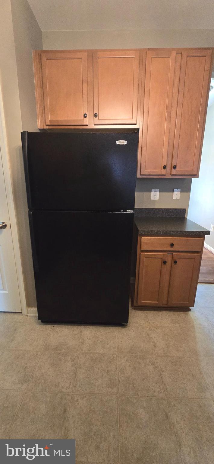 THE VILLAGE OF WASHINGTON TRAIL - Residential