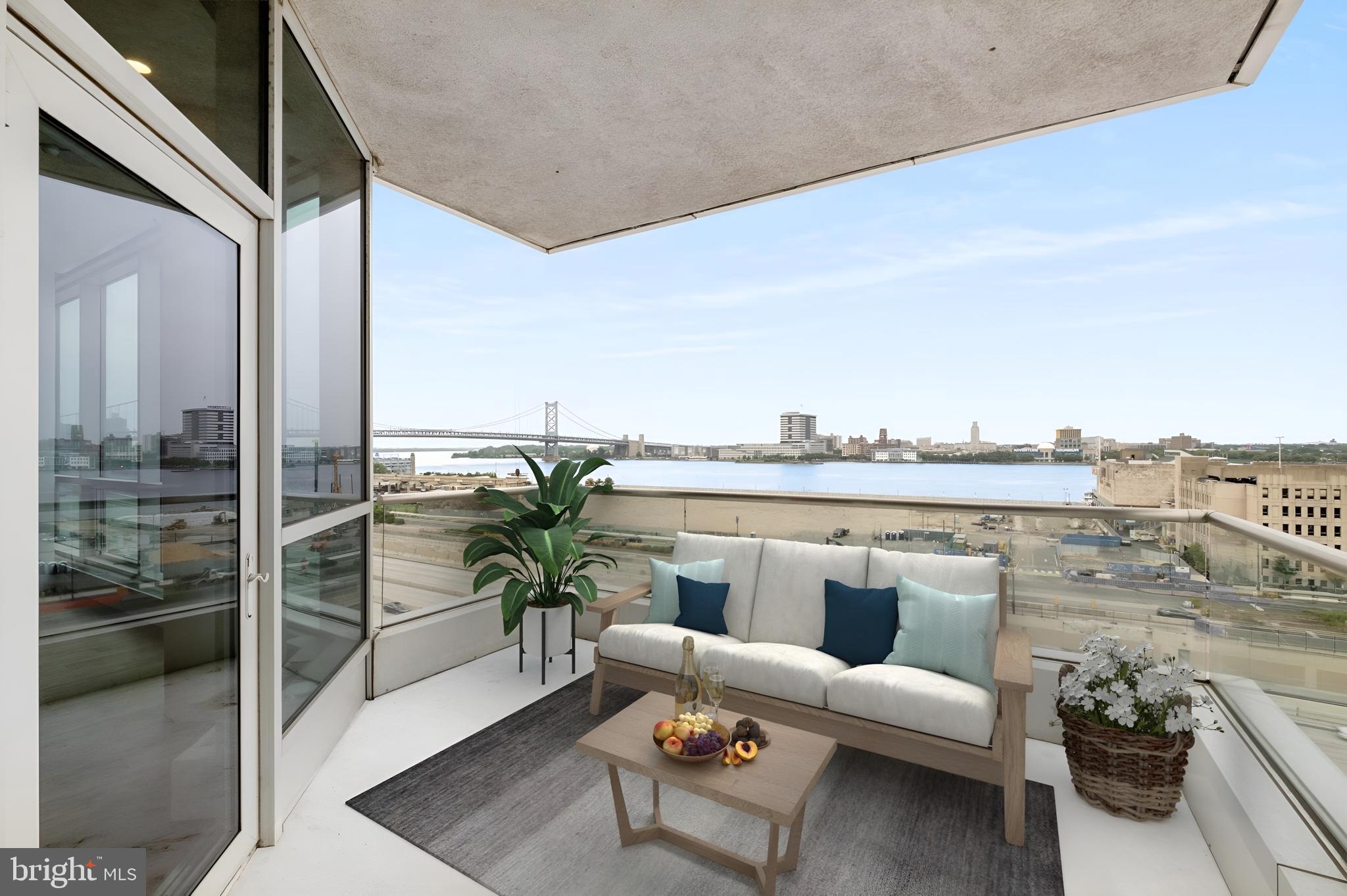 SOCIETY HILL - Residential Lease