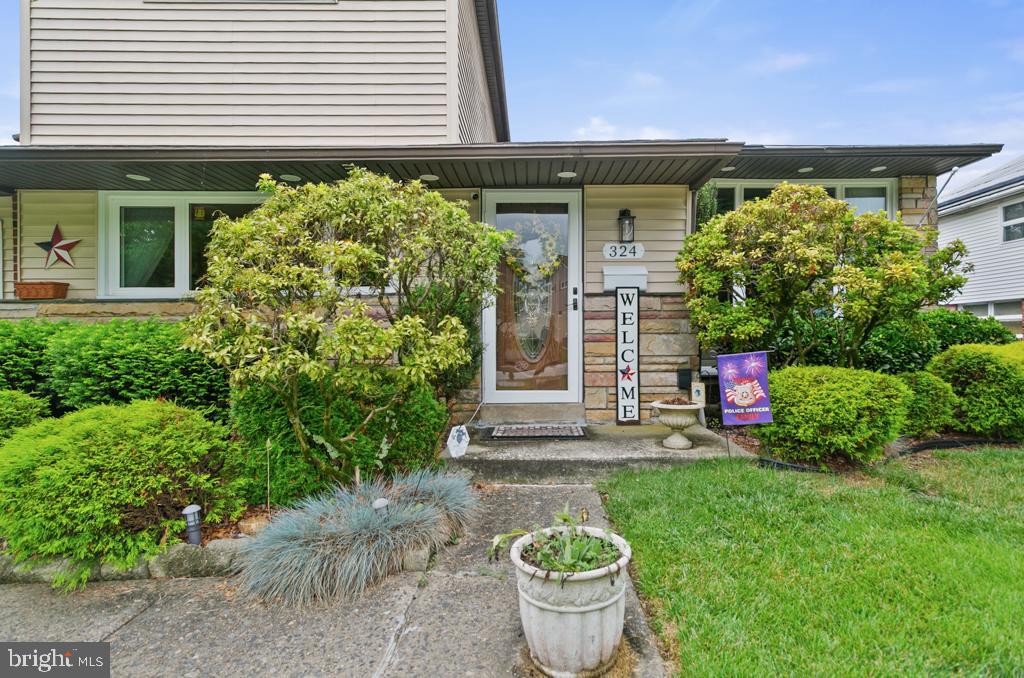 324 WARREN BOULEVARD