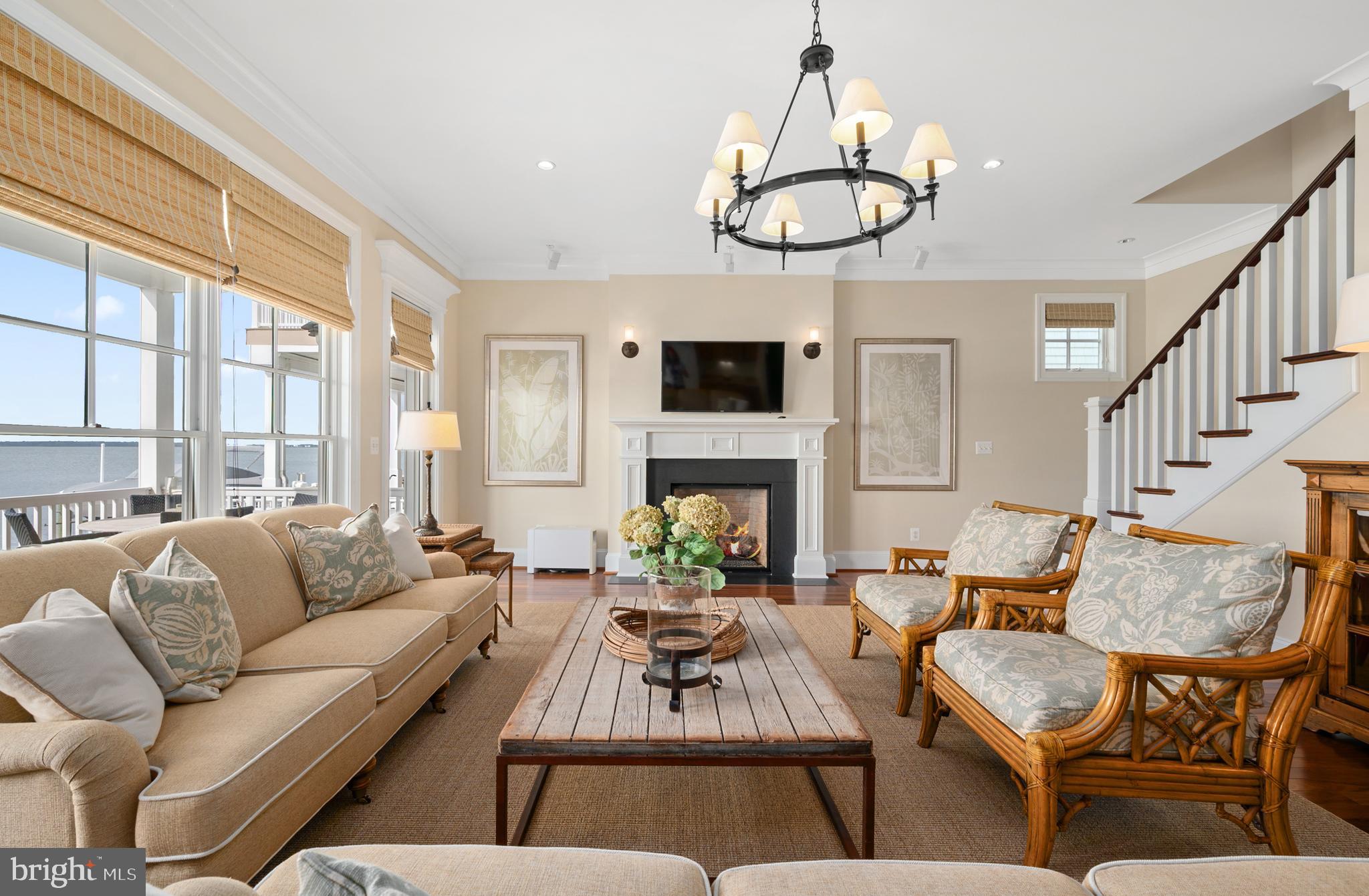 CAINE KEYS II EXT - Residential