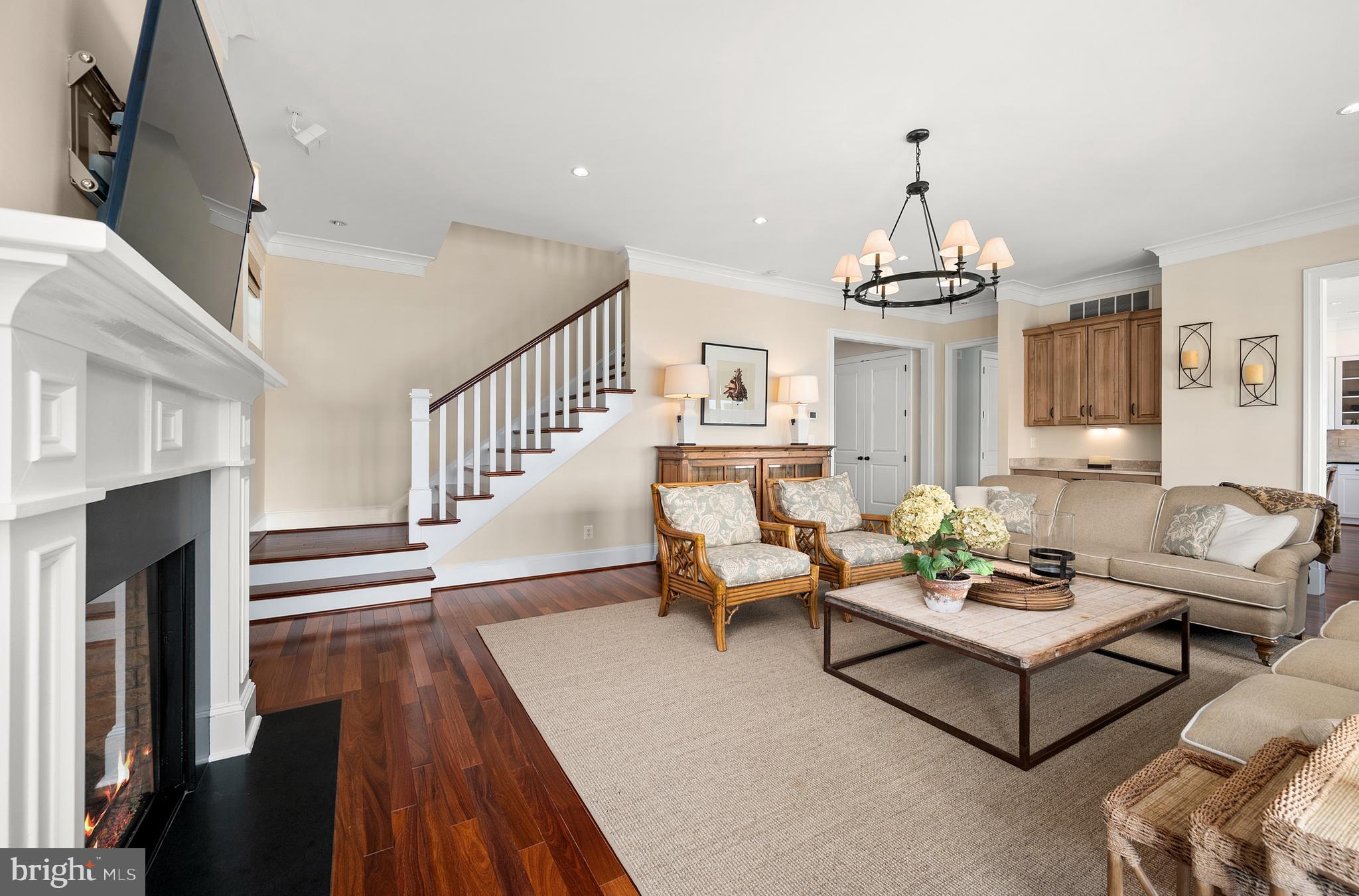 CAINE KEYS II EXT - Residential