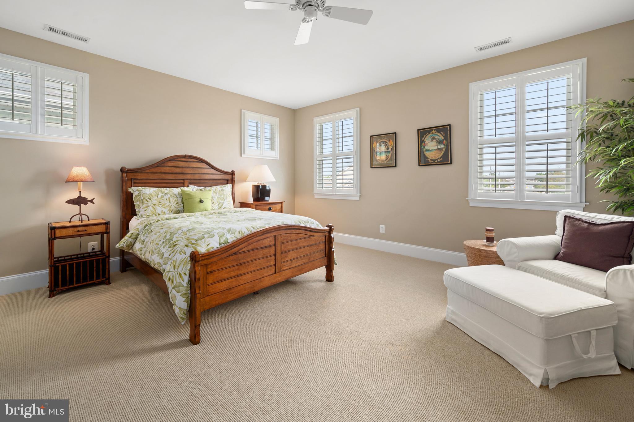 CAINE KEYS II EXT - Residential