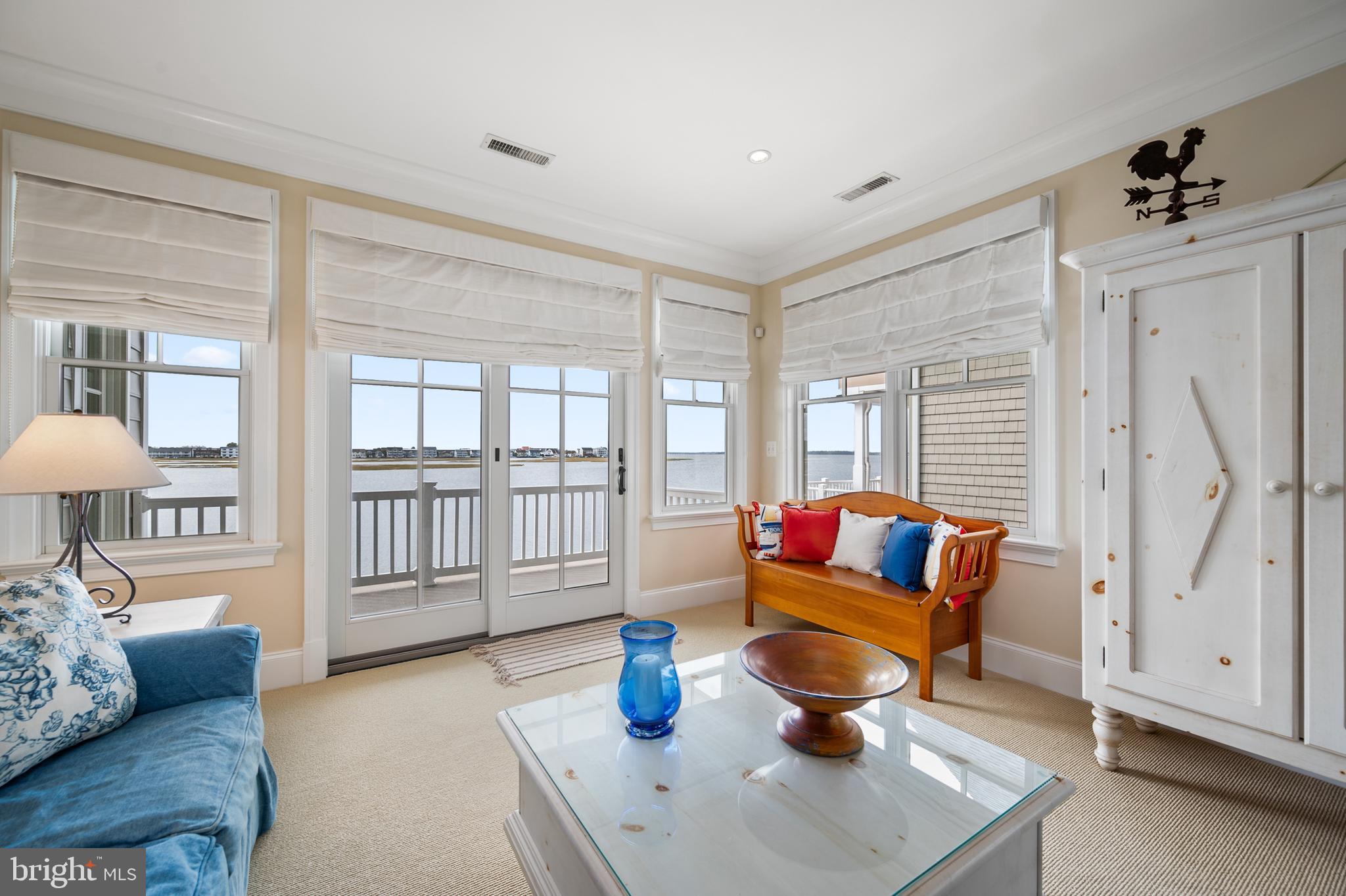 CAINE KEYS II EXT - Residential