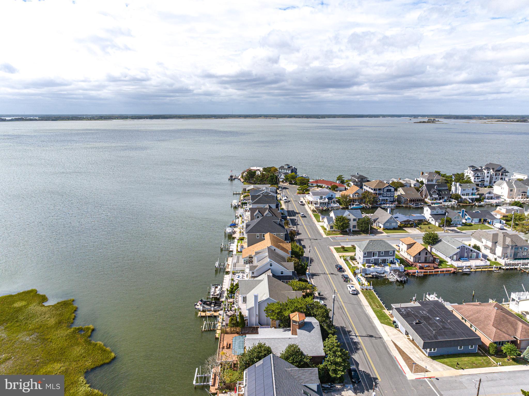 CAINE KEYS II EXT - Residential