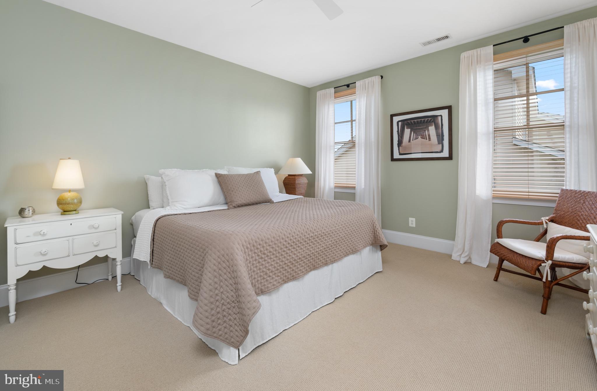 CAINE KEYS II EXT - Residential