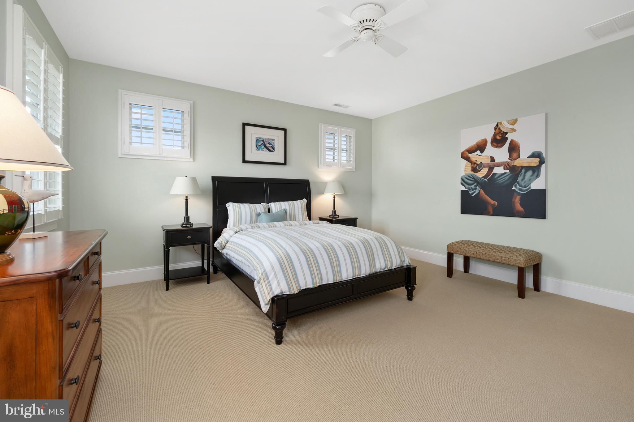 CAINE KEYS II EXT - Residential