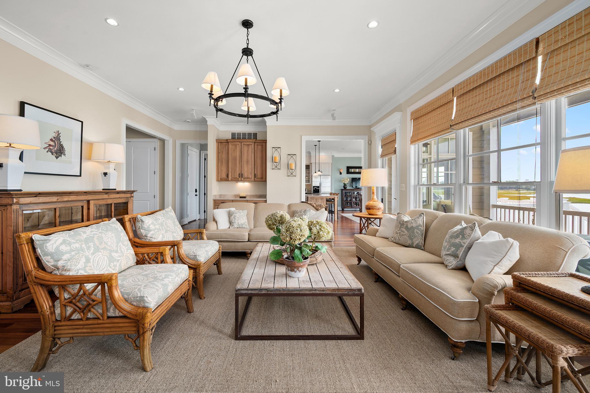 CAINE KEYS II EXT - Residential