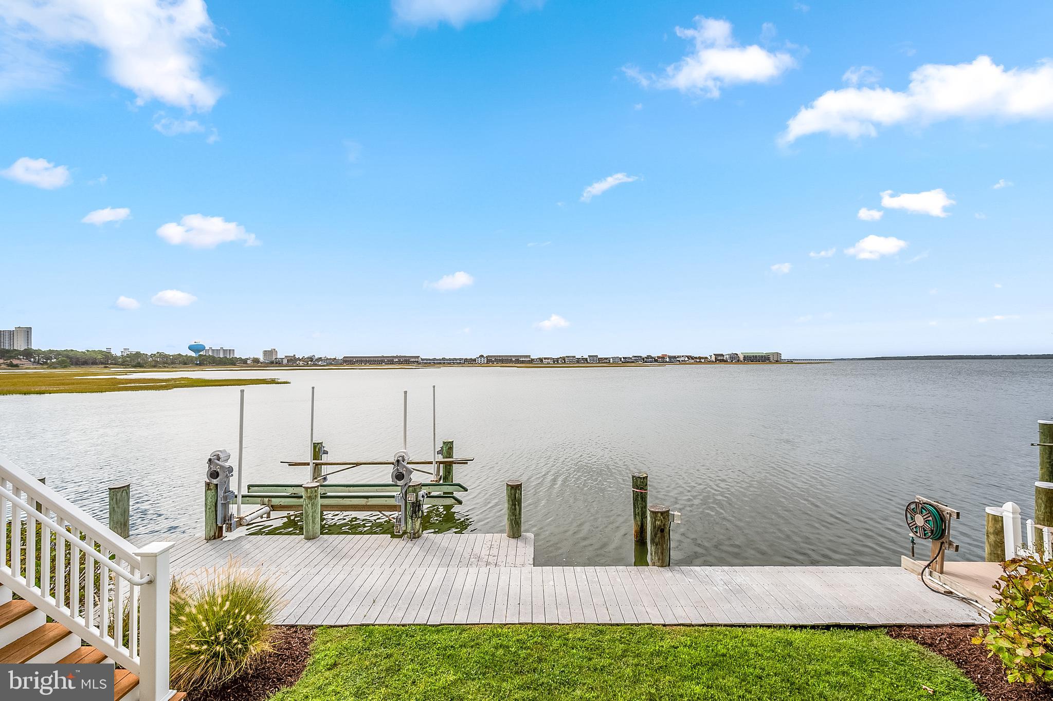 CAINE KEYS II EXT - Residential