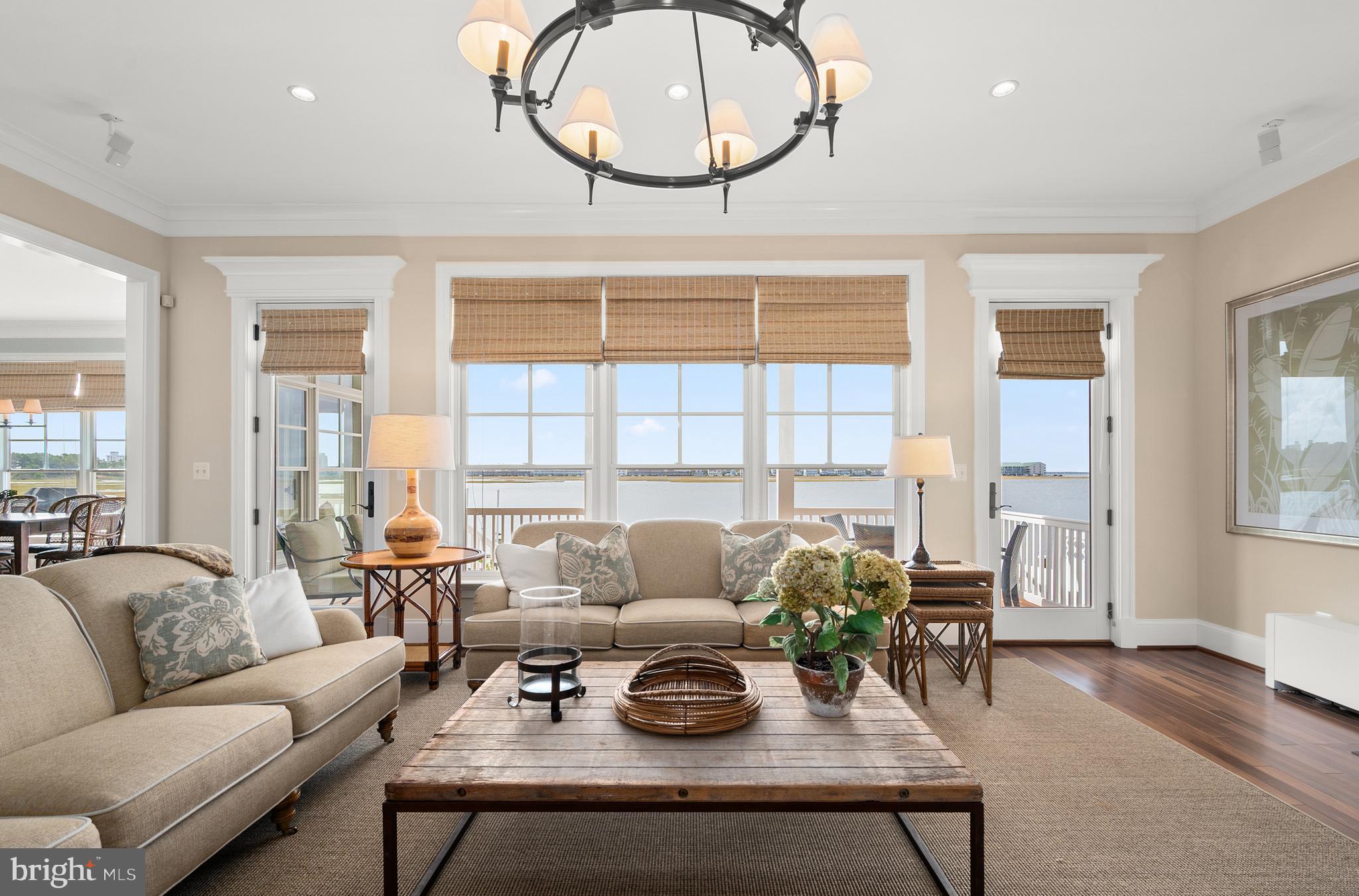 CAINE KEYS II EXT - Residential