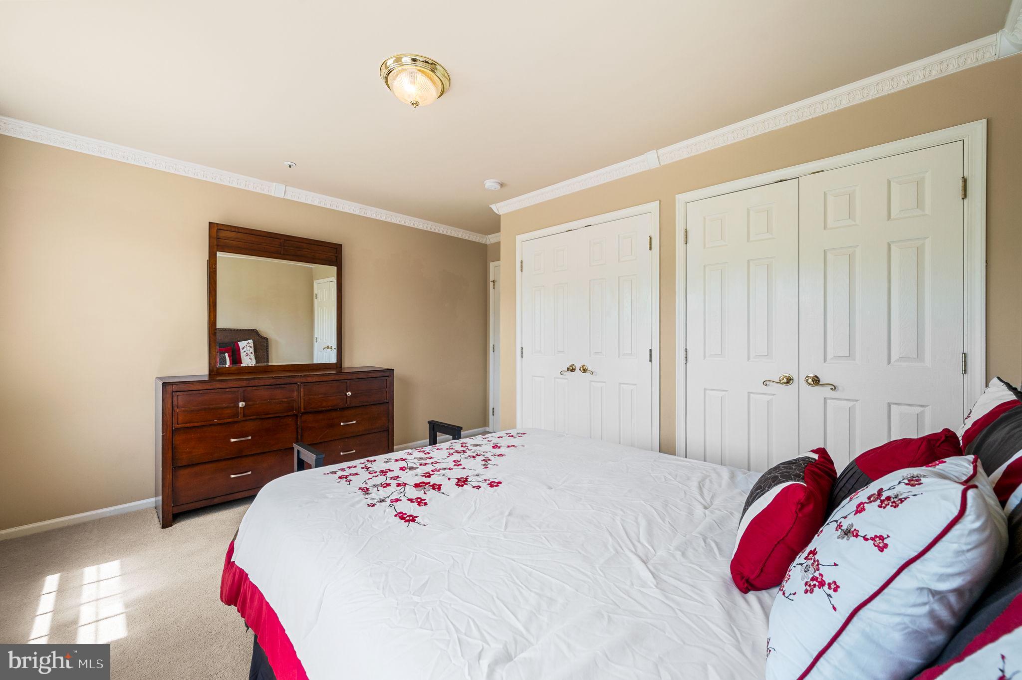 GULPH CREEK - Residential