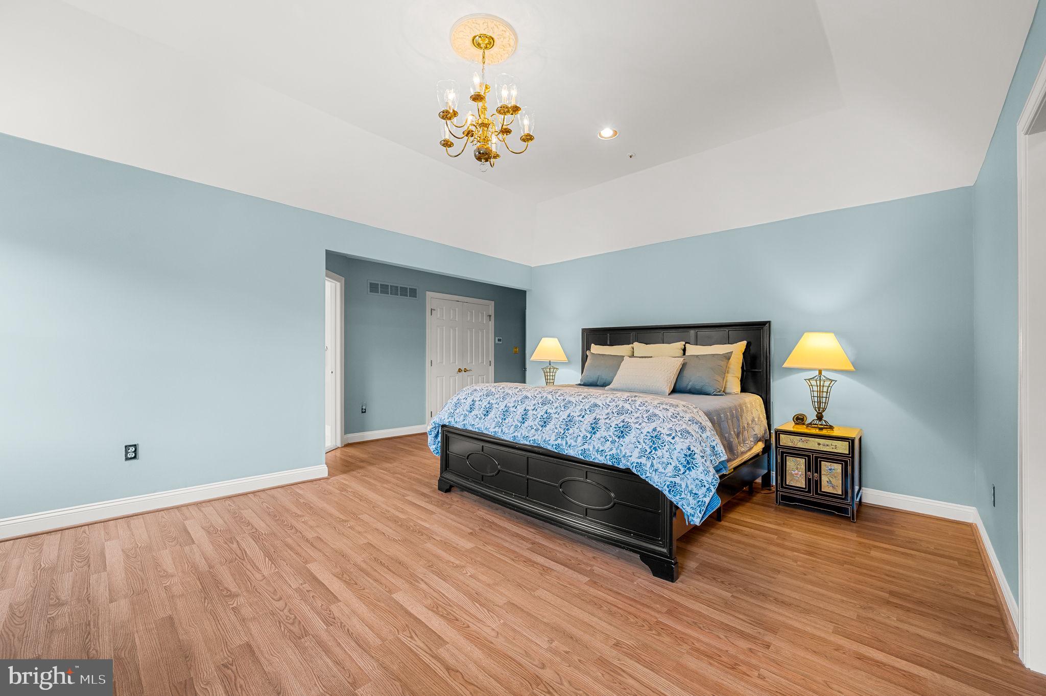 GULPH CREEK - Residential