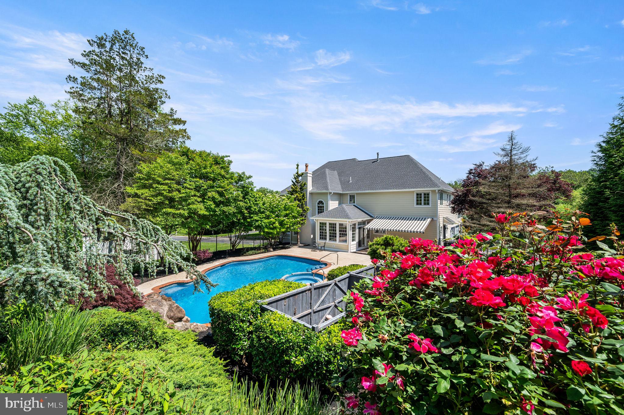 GULPH CREEK - Residential