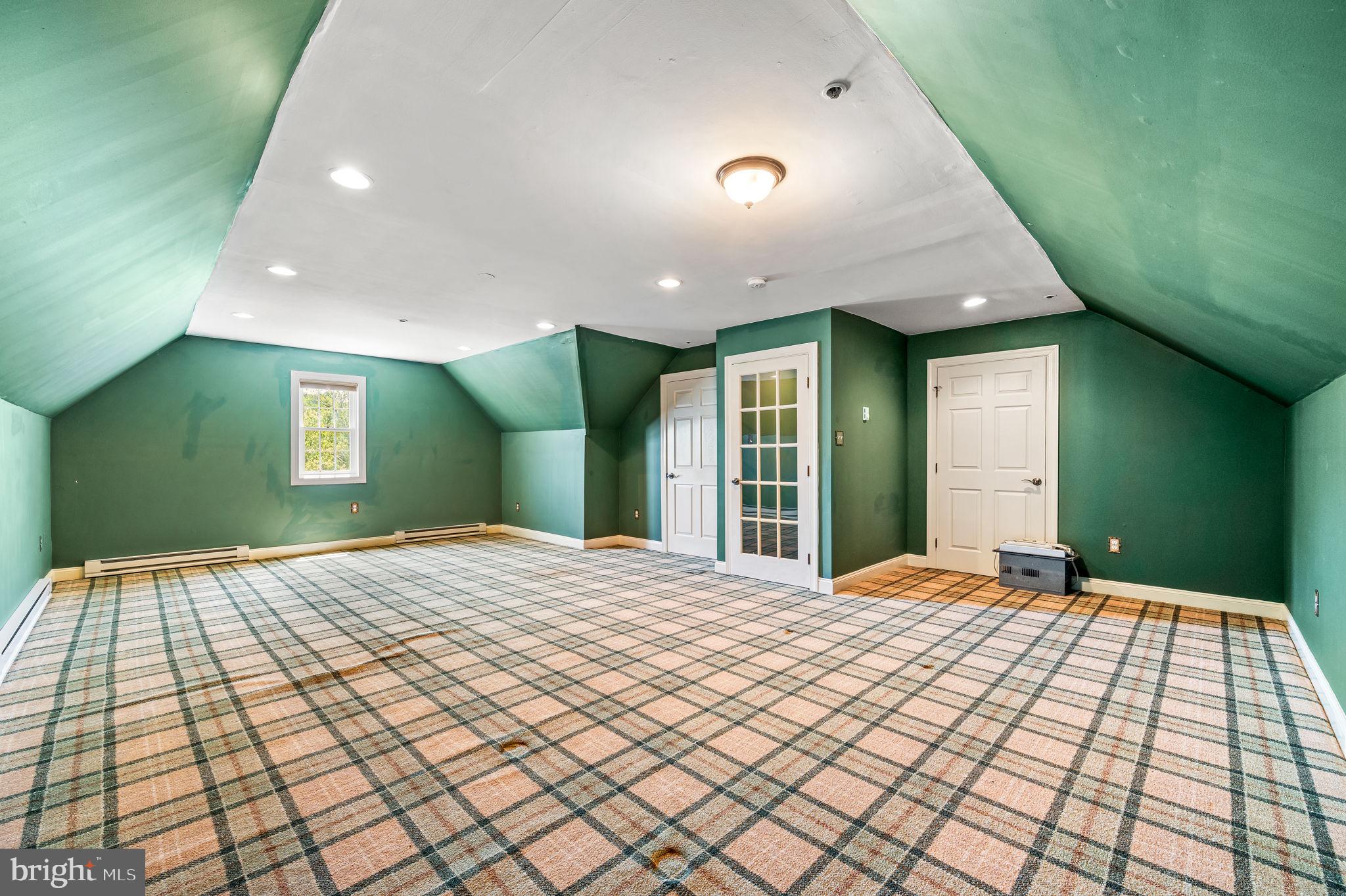 GULPH CREEK - Residential