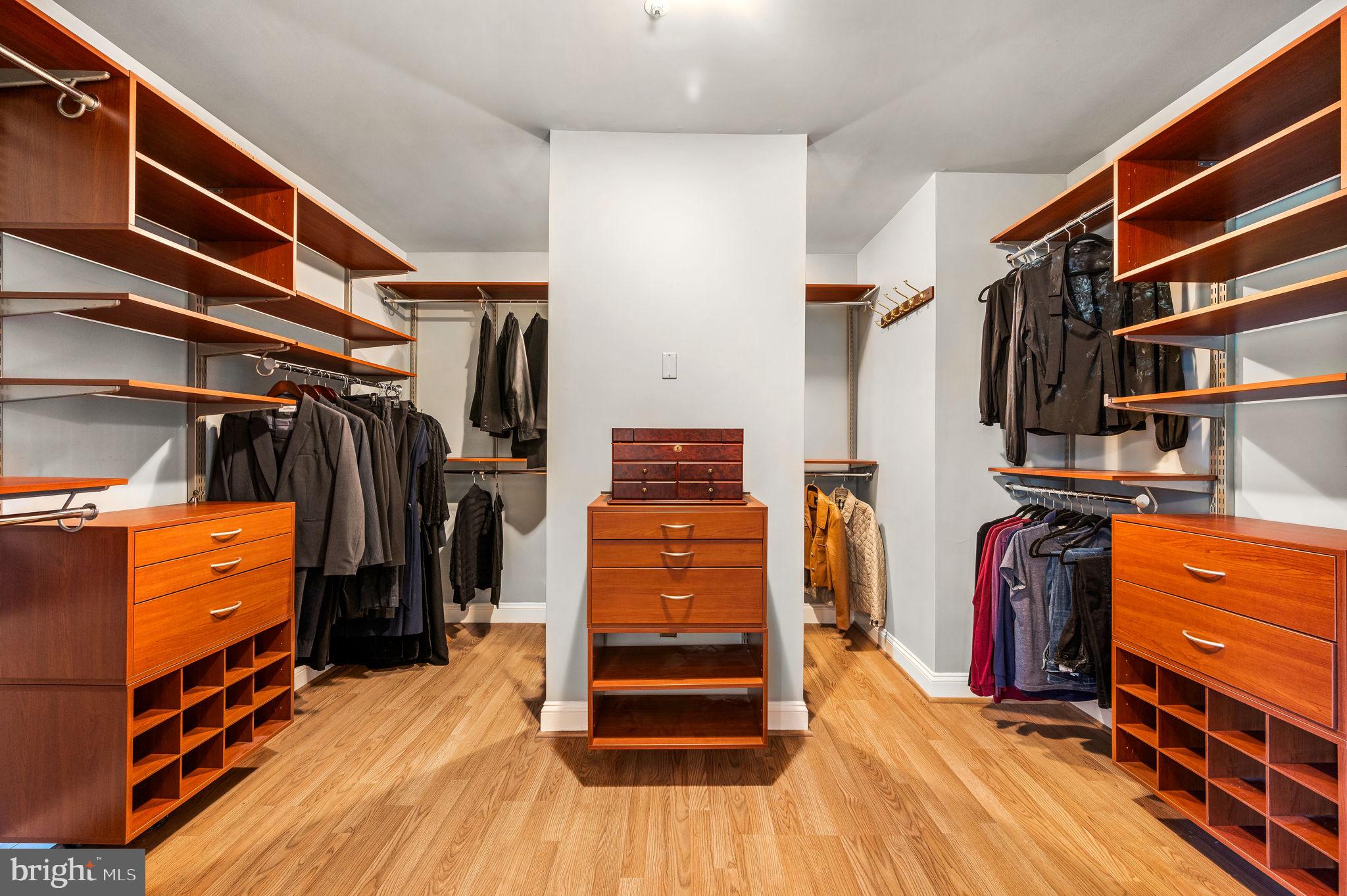 GULPH CREEK - Residential