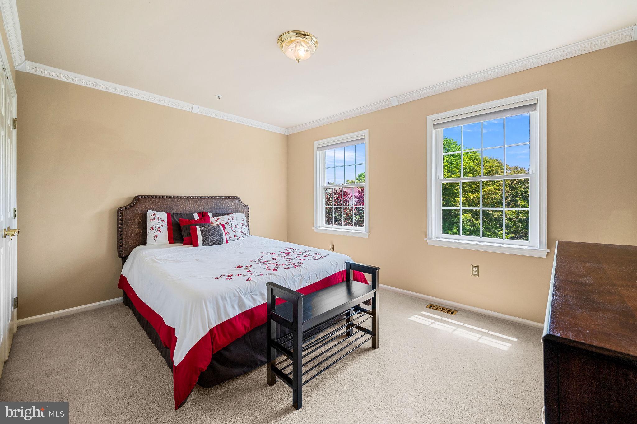 GULPH CREEK - Residential