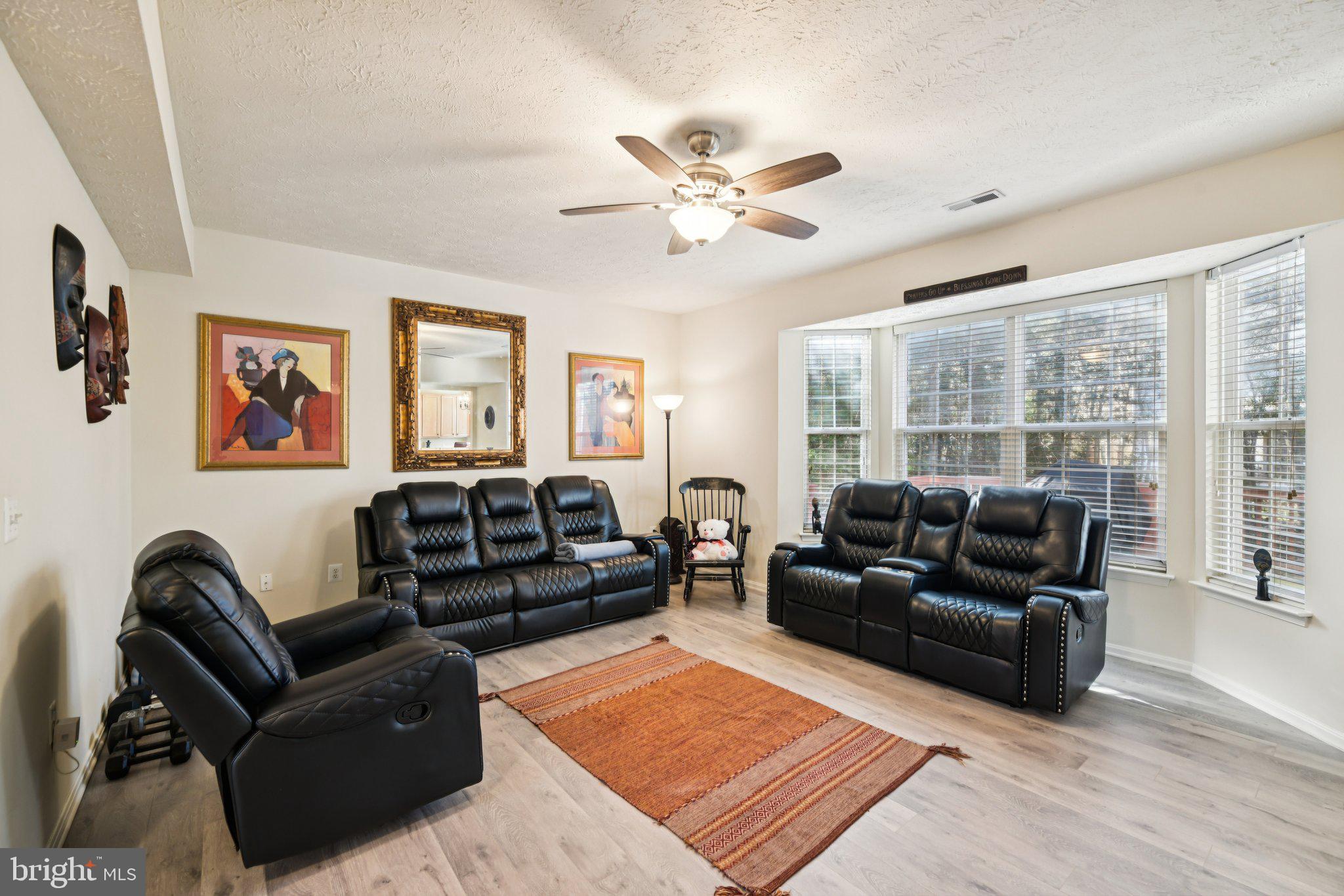 SWAN POINT SUB - Residential