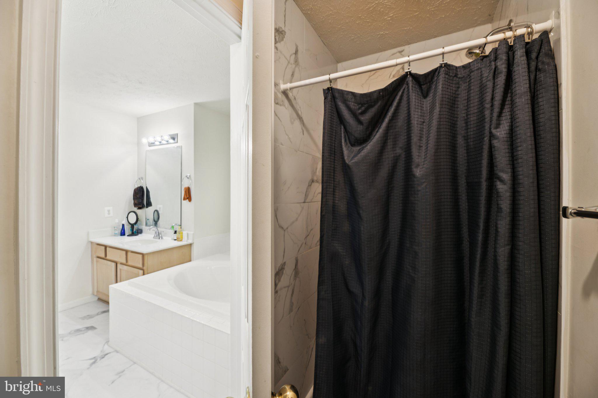 SWAN POINT SUB - Residential