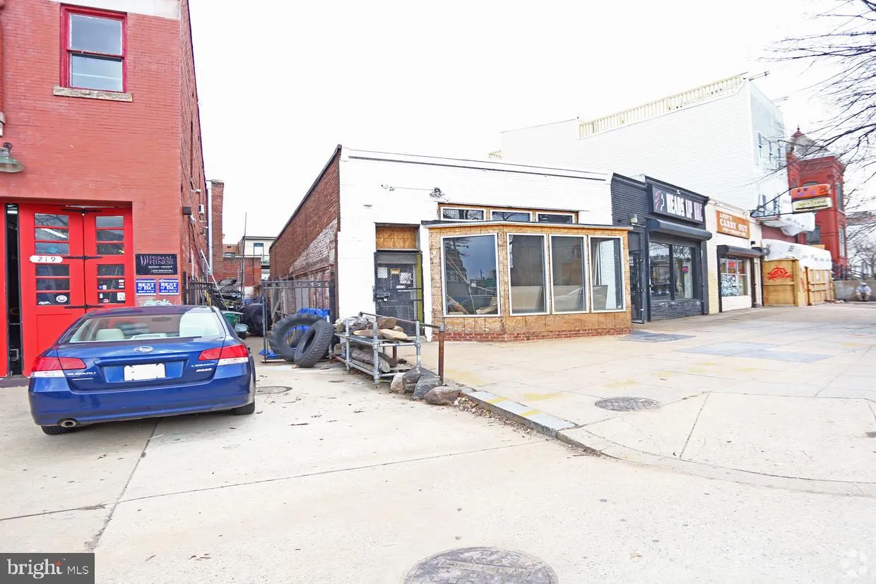215 New York Avenue NW, Washington, DC 20001