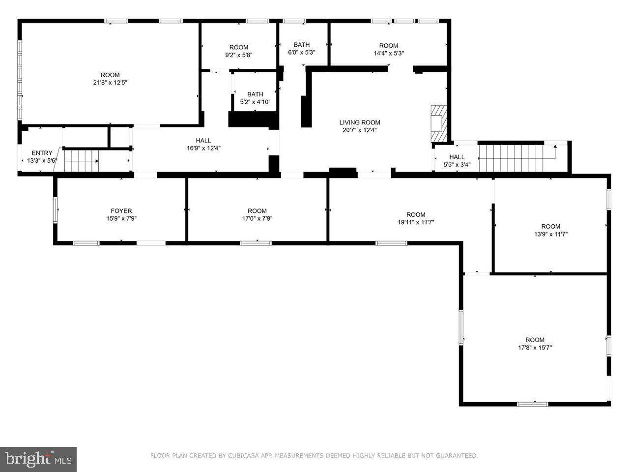 Main image without alt text