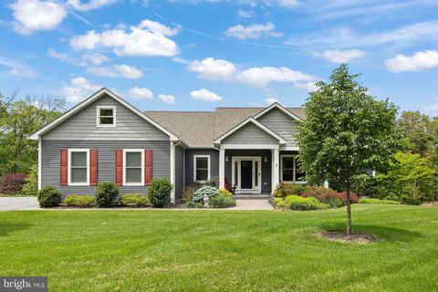 881 ADAMS ROAD WINCHESTER VA 22603