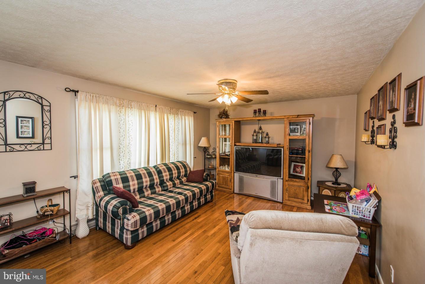 OK ACRES - Residential