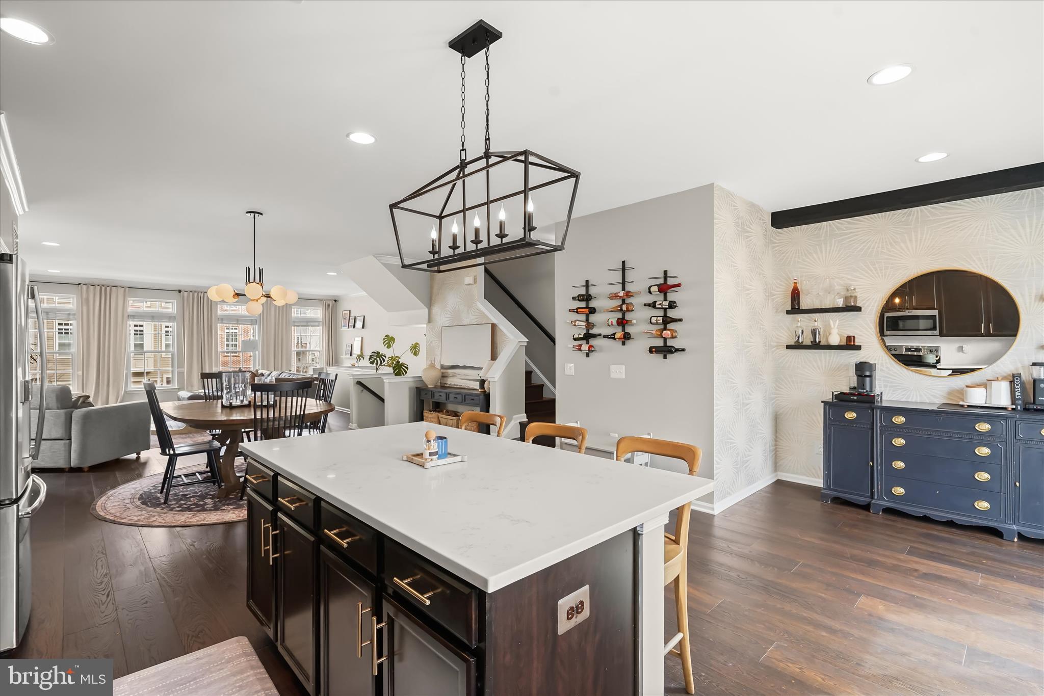 MAYFAIR - Residential