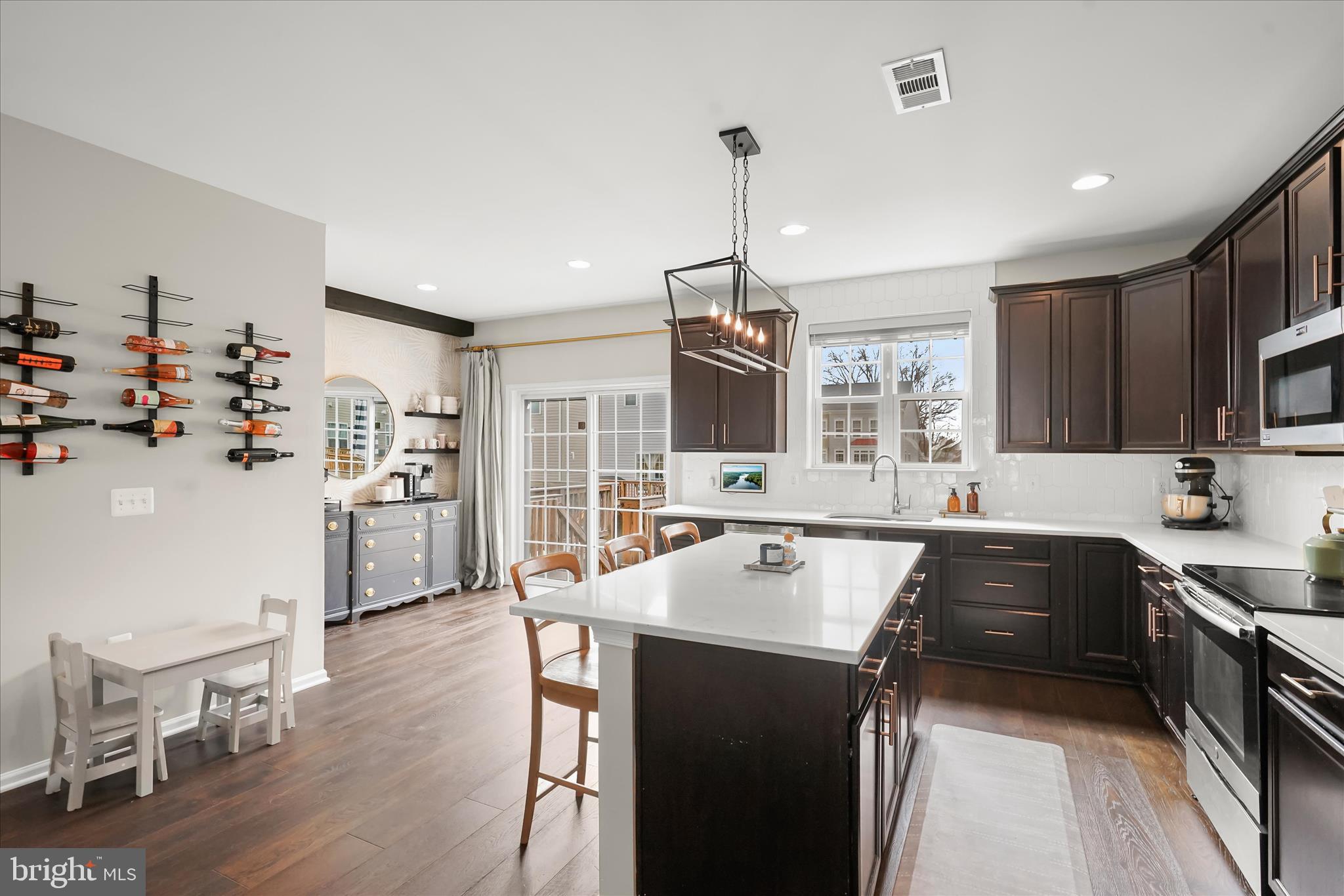 MAYFAIR - Residential