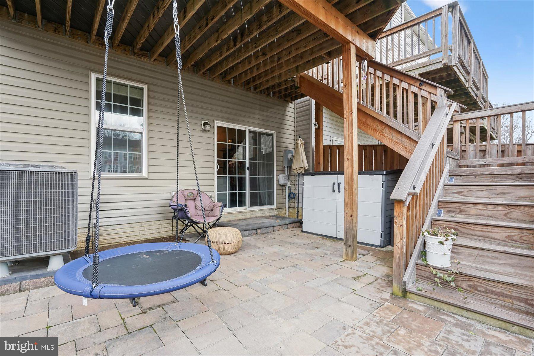 MAYFAIR - Residential