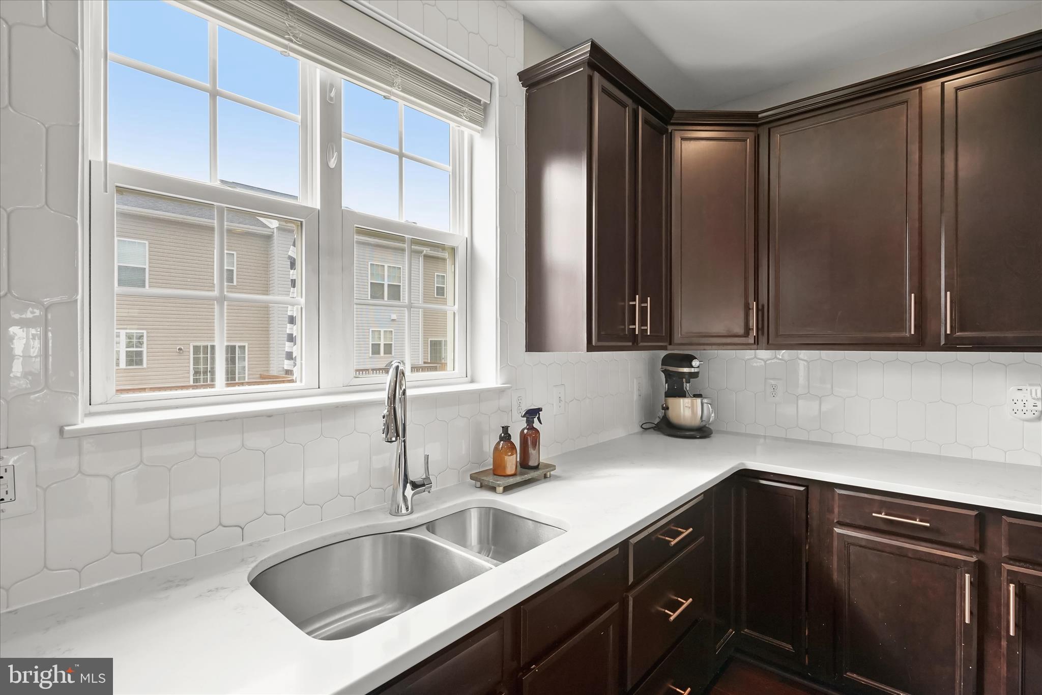 MAYFAIR - Residential