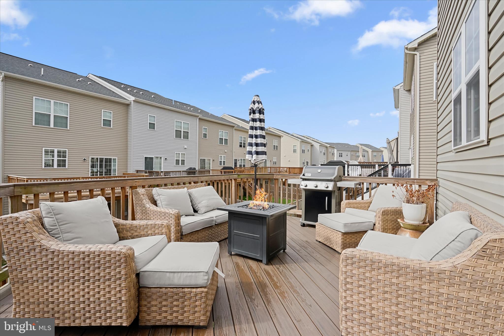 MAYFAIR - Residential