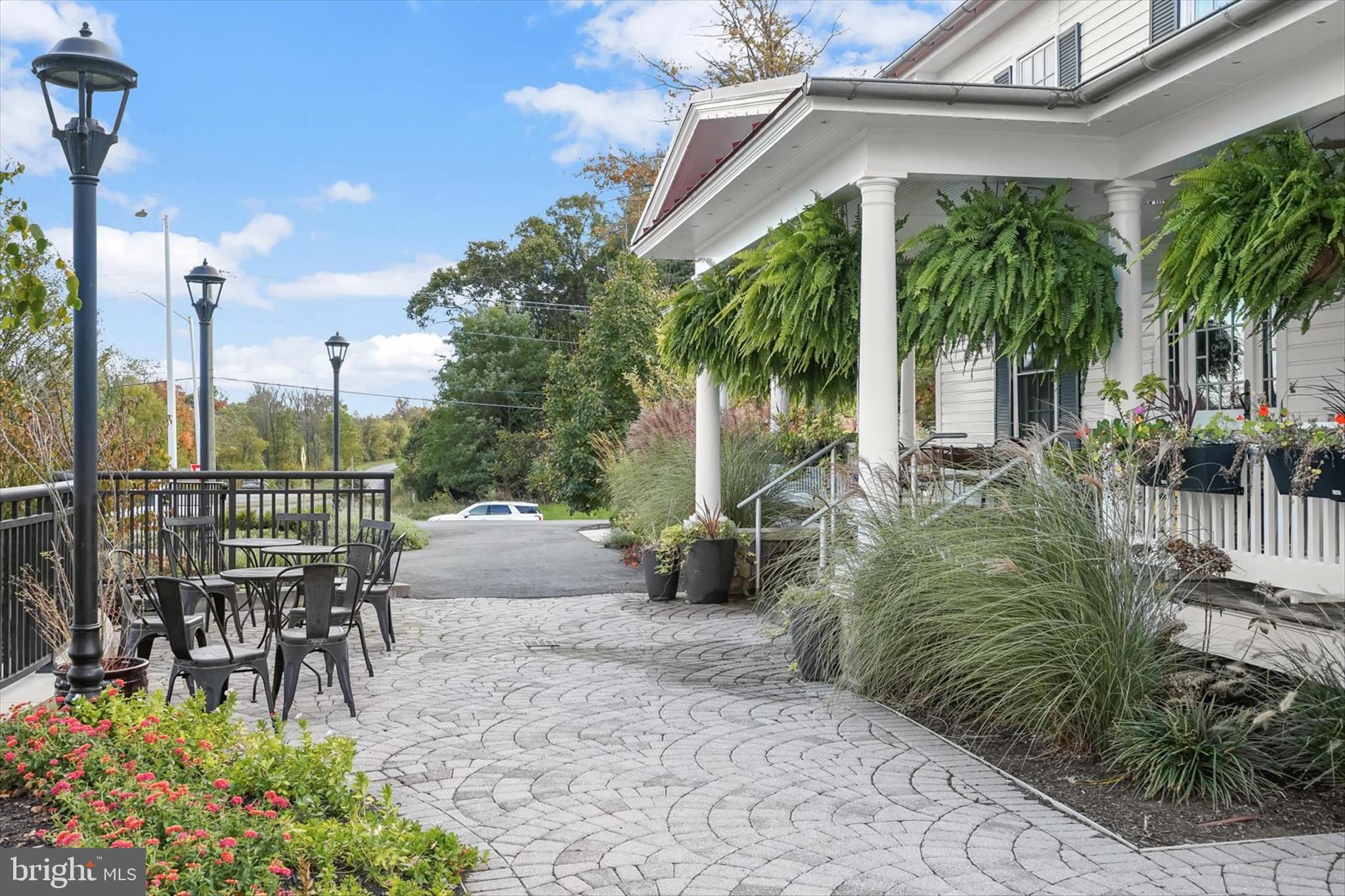 MAYFAIR - Residential