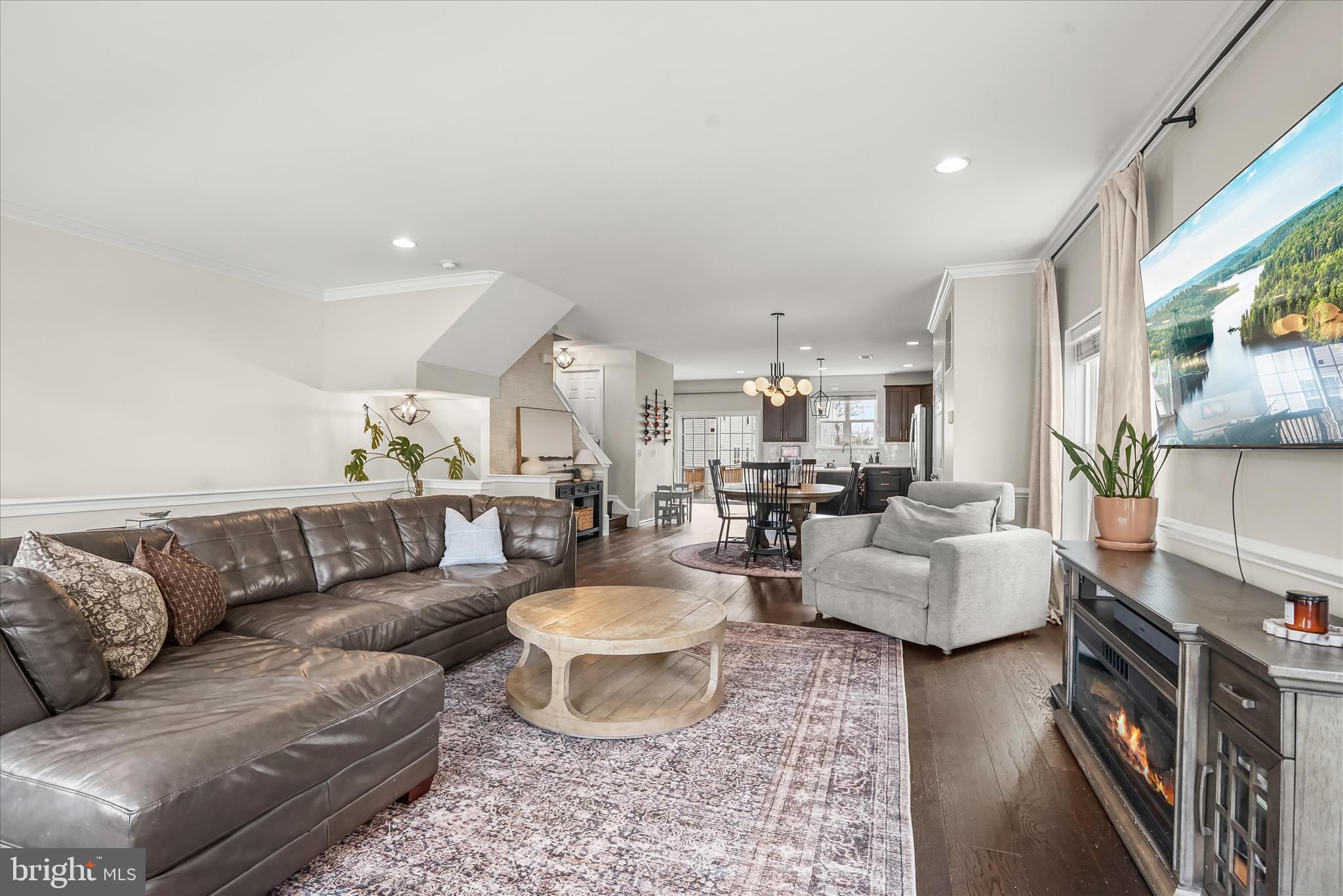 MAYFAIR - Residential