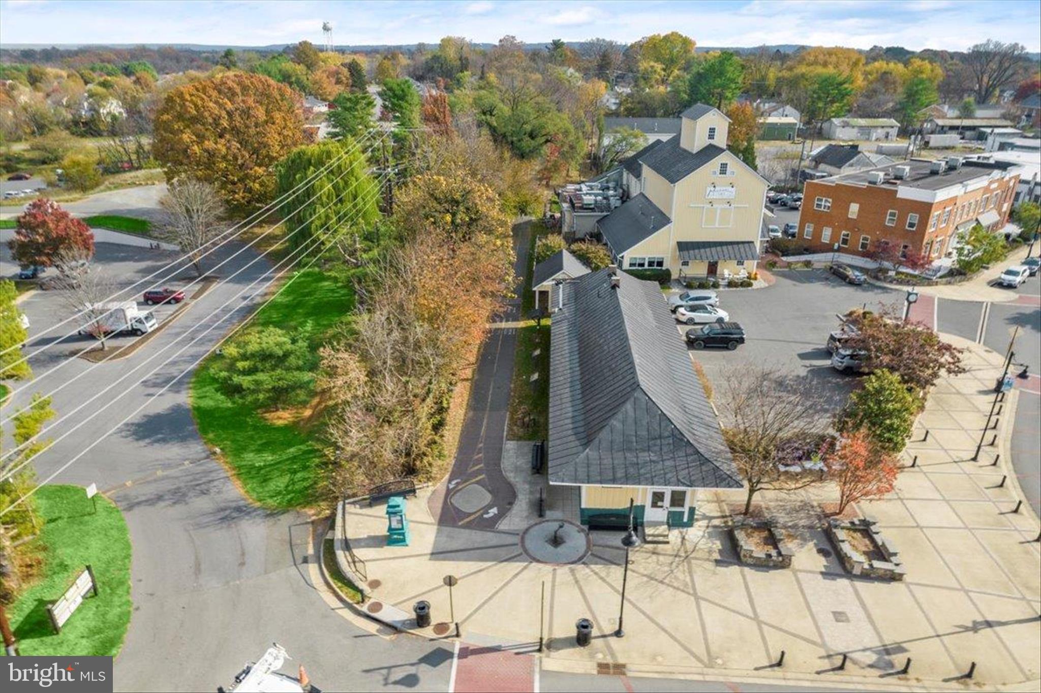 MAYFAIR - Residential