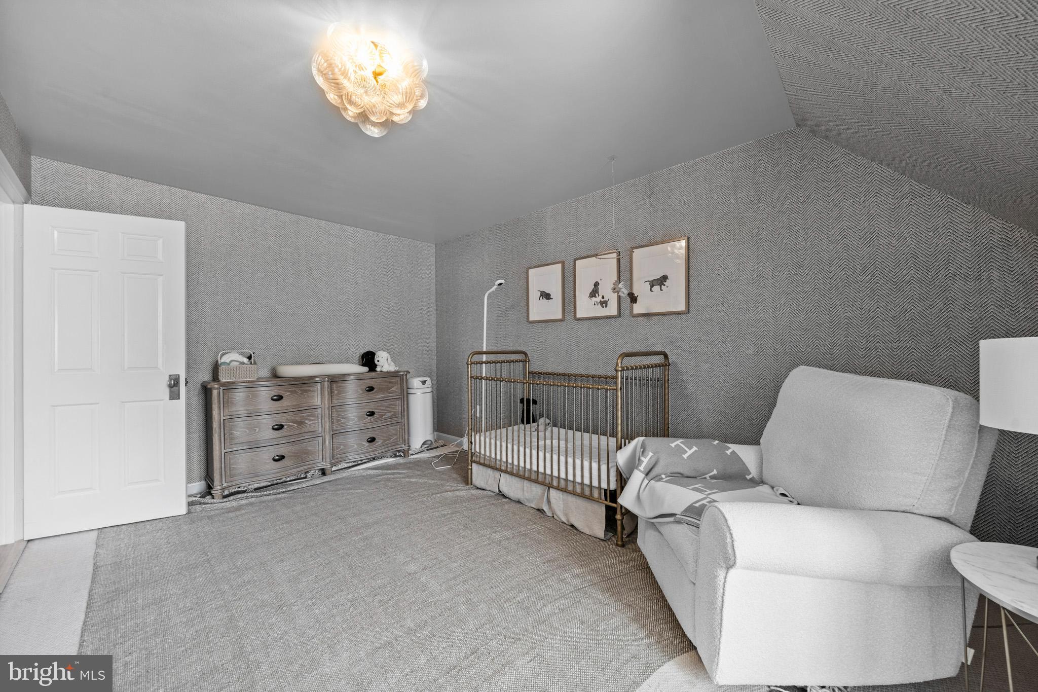 KINGS MANOR SCOTTS - Residential