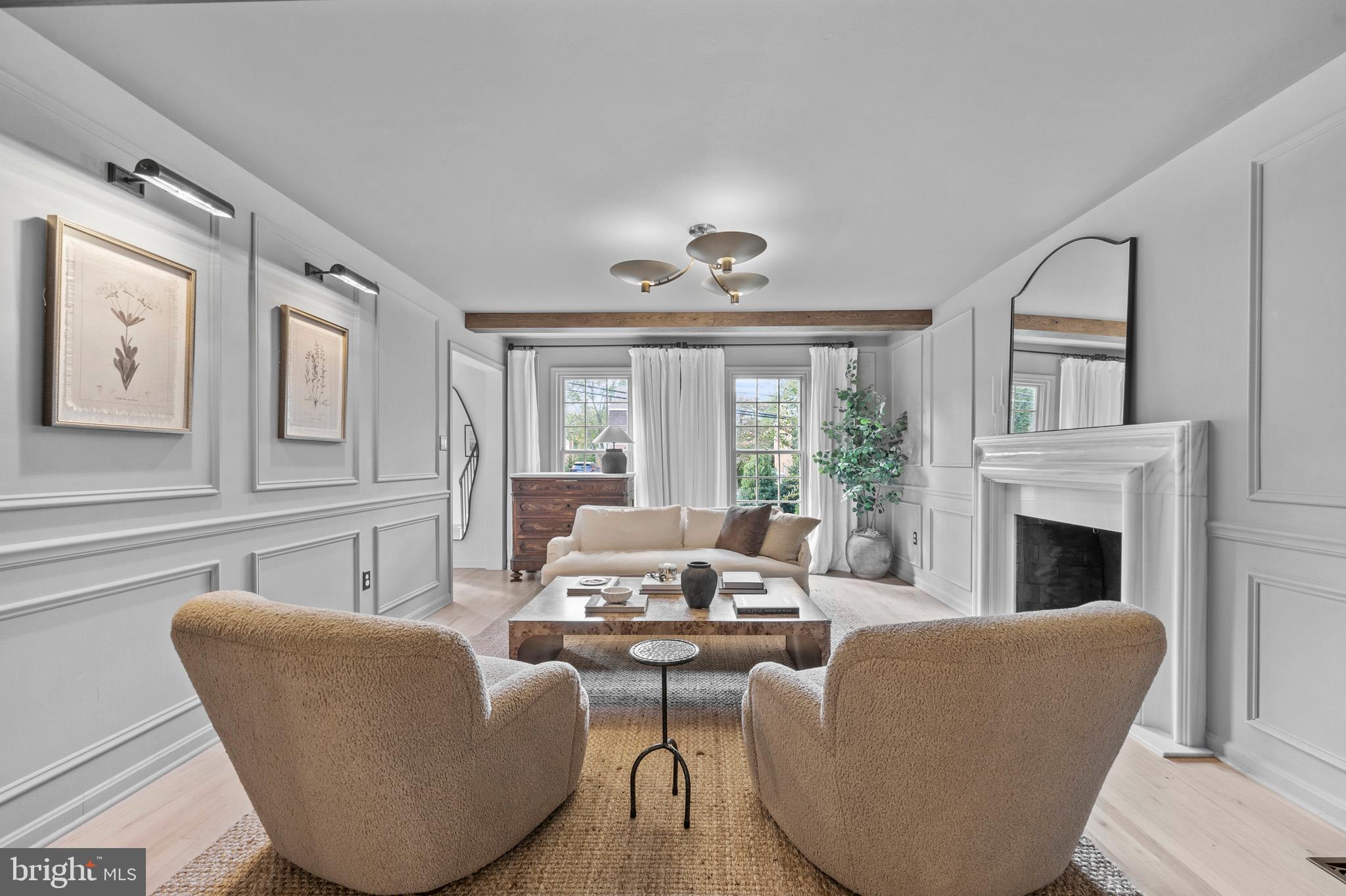 KINGS MANOR SCOTTS - Residential