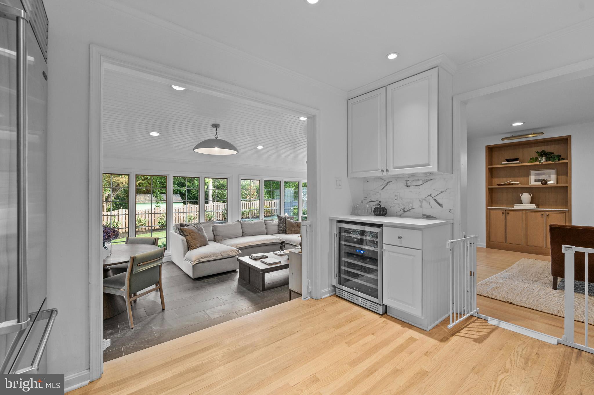 KINGS MANOR SCOTTS - Residential