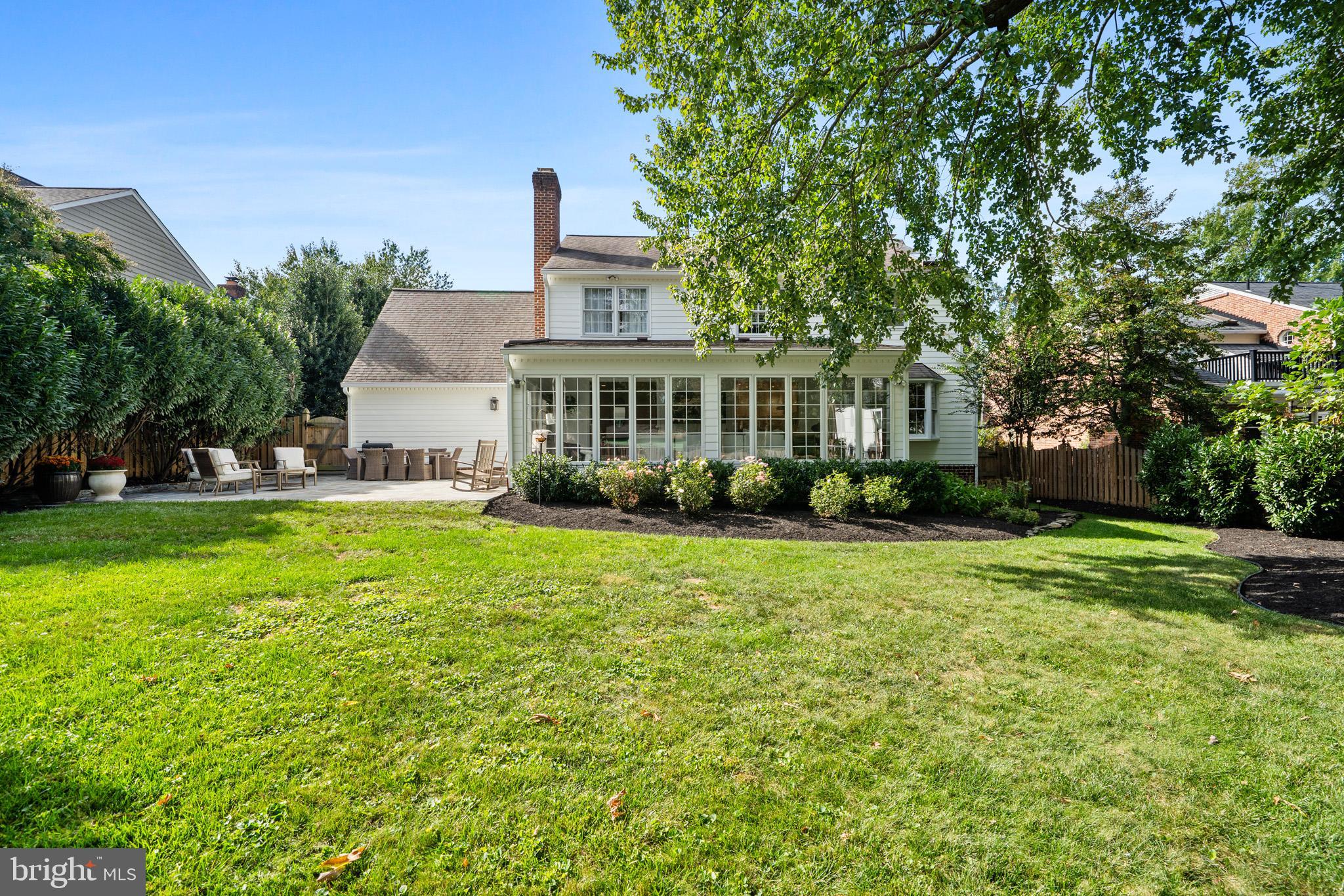 KINGS MANOR SCOTTS - Residential