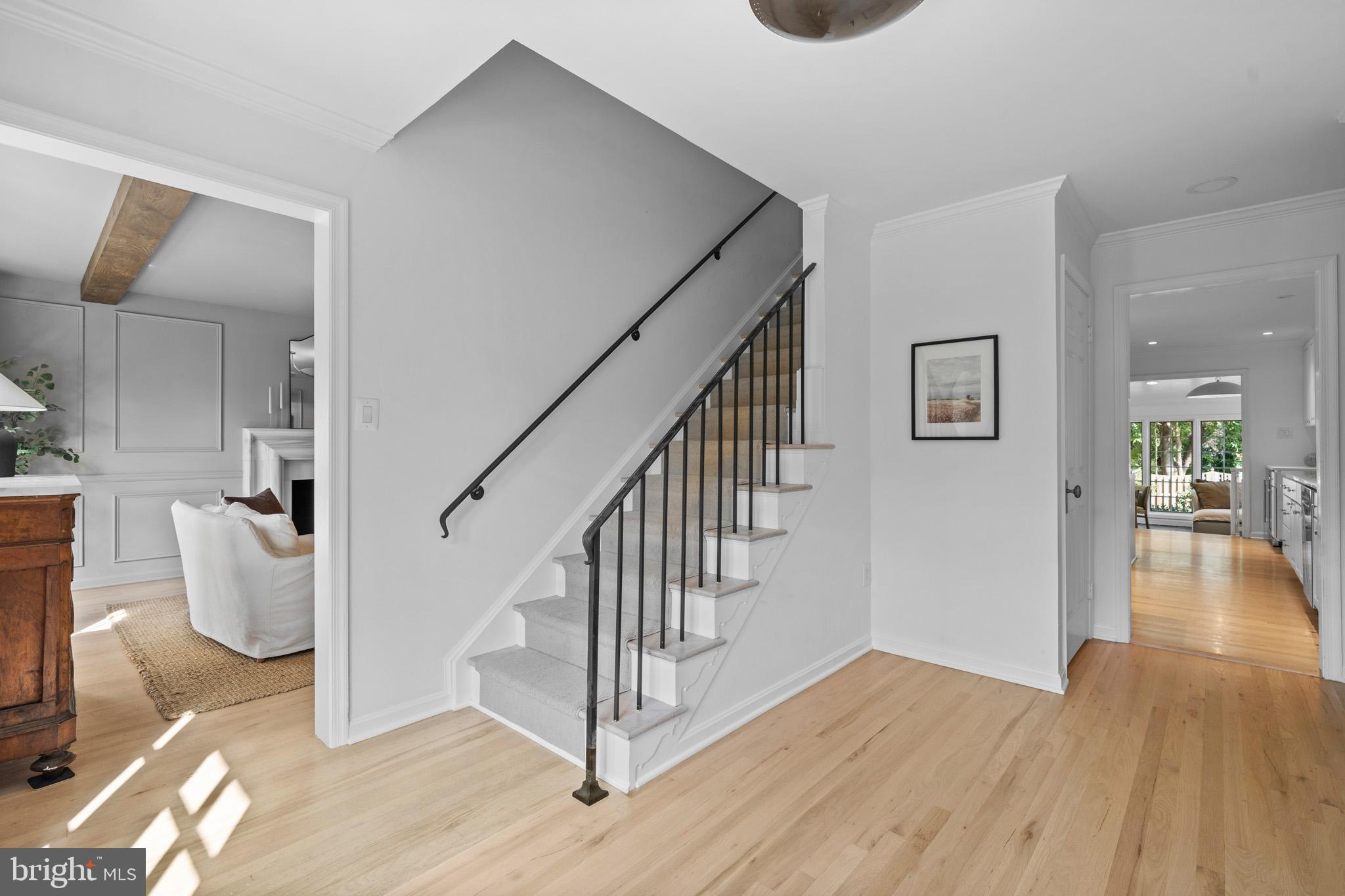 KINGS MANOR SCOTTS - Residential