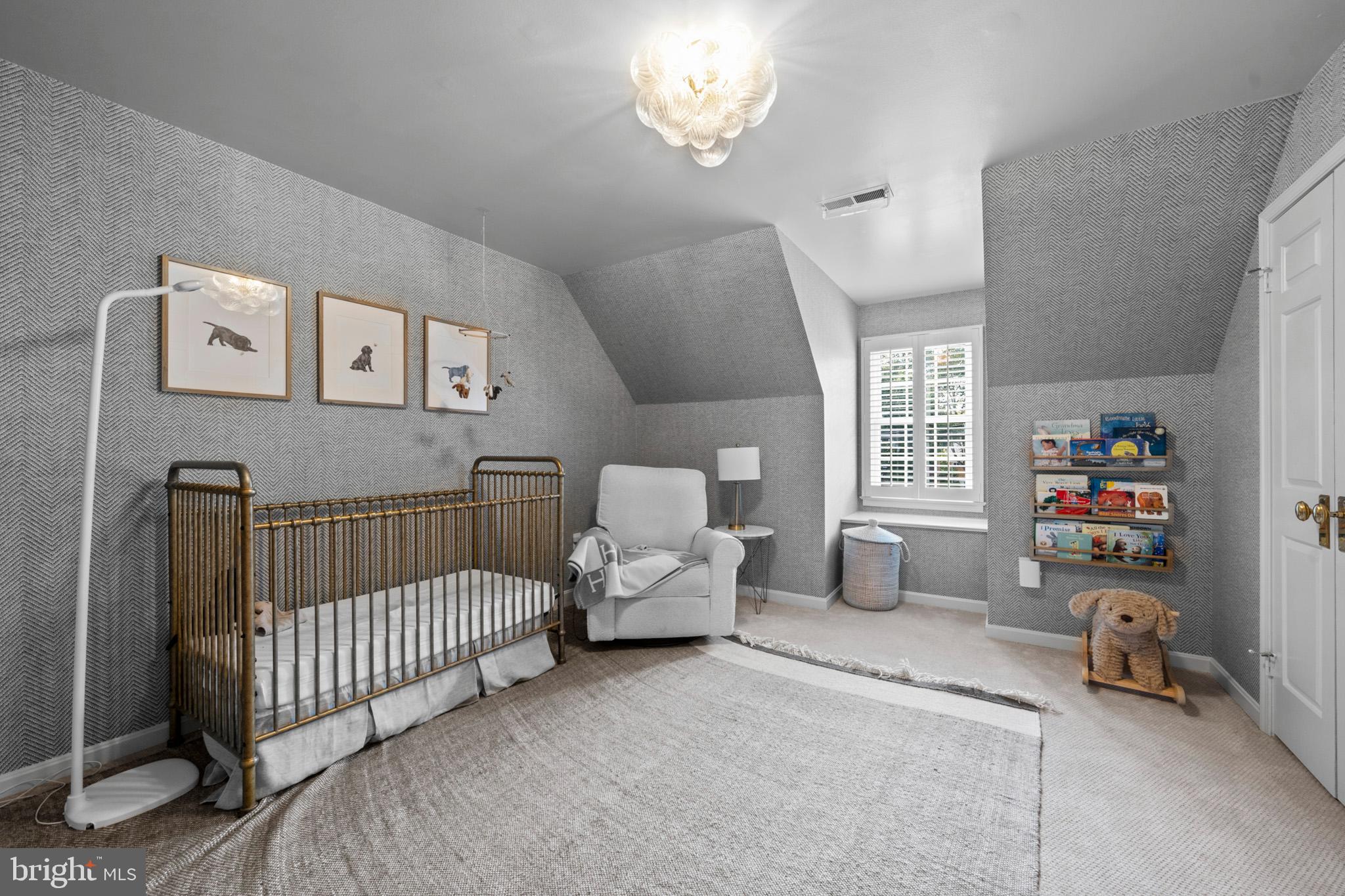 KINGS MANOR SCOTTS - Residential