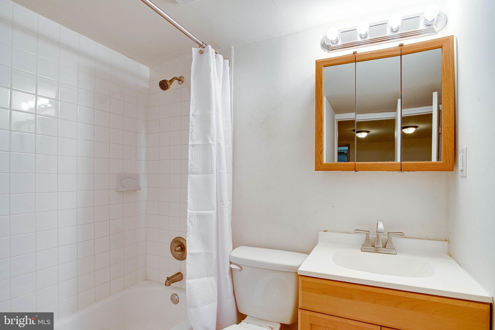 GEORGETOWN VILLAGE - Residential